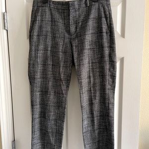 Banana Republic Avery Trouser Pants in Black and White (size 8)